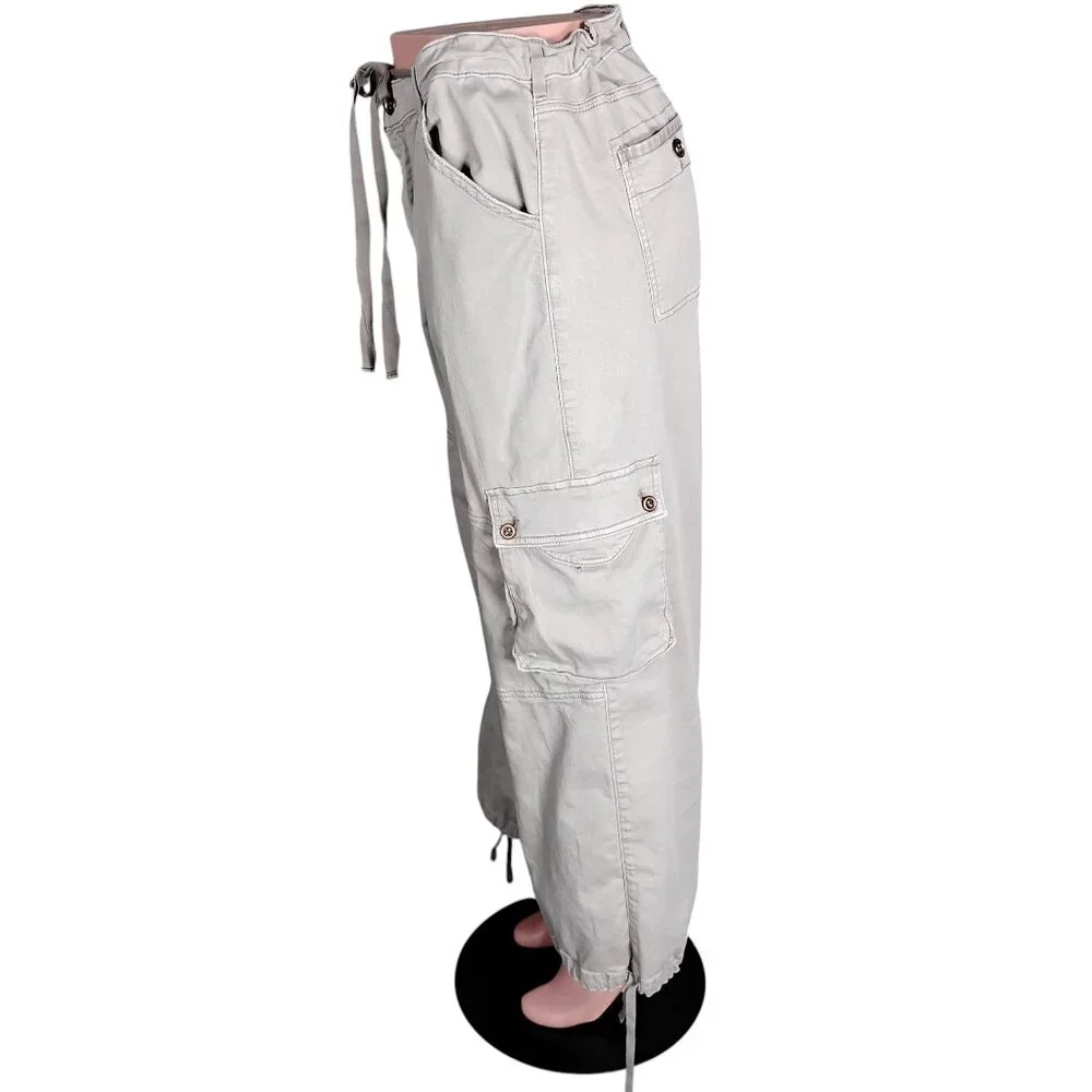 Anthro Pilcro Wide Legs Cargo Pants Size 32 P Waist Hems Drawstring Multi Pocket - Picture 5 of 16